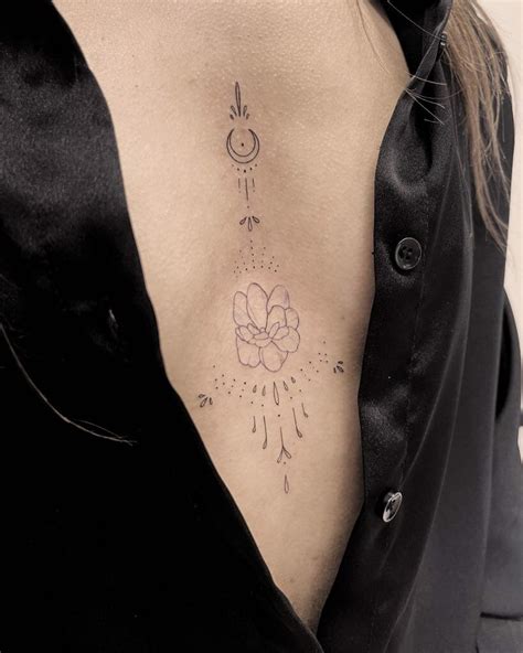 unterbrust tattoo|Beautiful Under Breast Tattoo Ideas